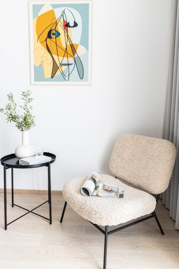 Kadriorg Plaza 2 Bedroom Free Parking Таллин Экстерьер фото